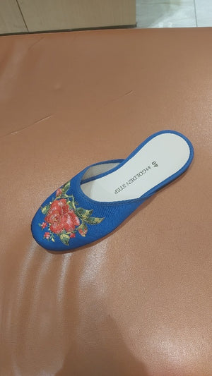 1142-0588 Golden Step Ladies Embroidery Slippers, BU, 40